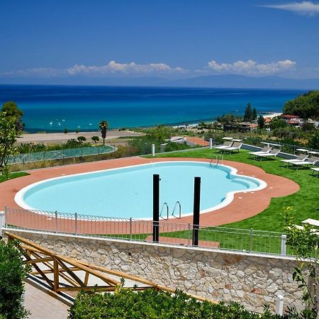 Residence New Paradise Тропеа Екстер'єр фото