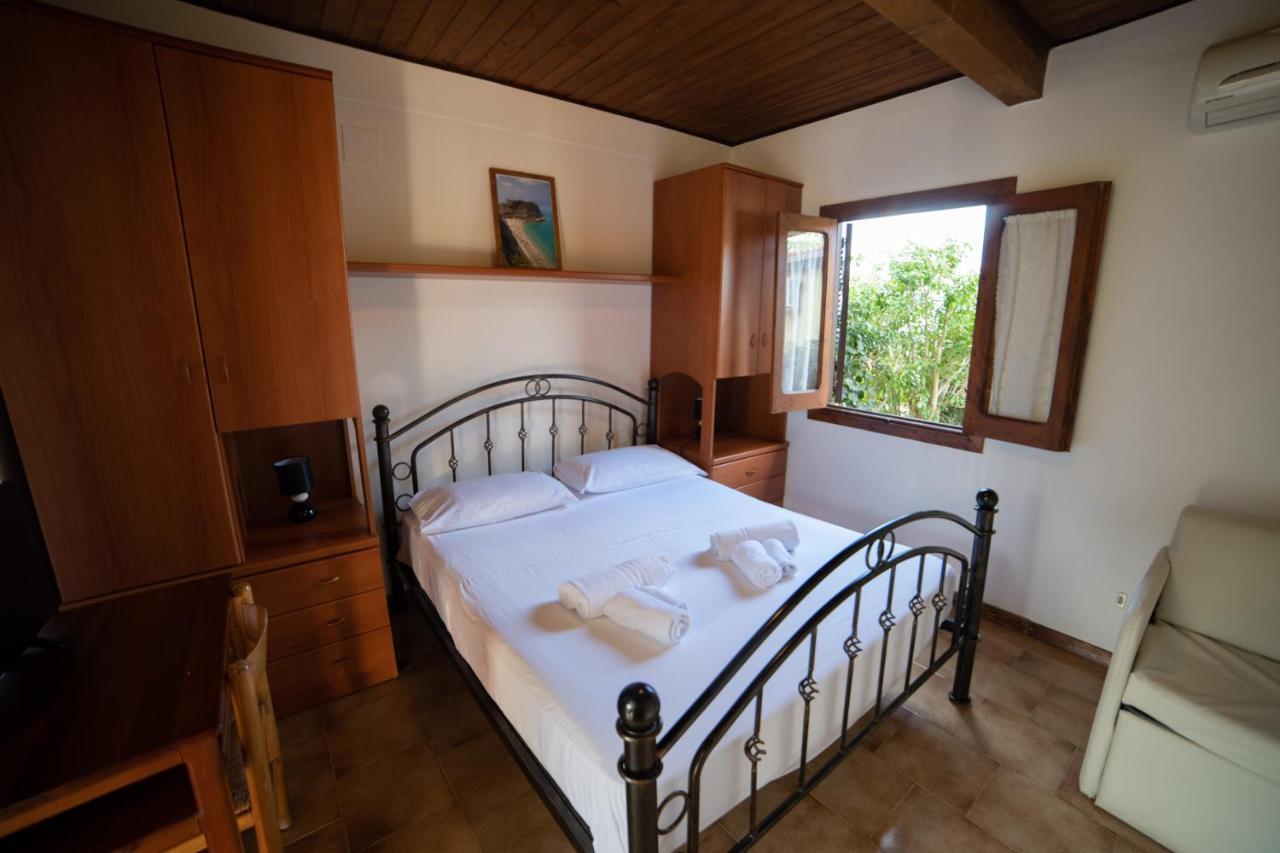 Residence New Paradise Тропеа Екстер'єр фото