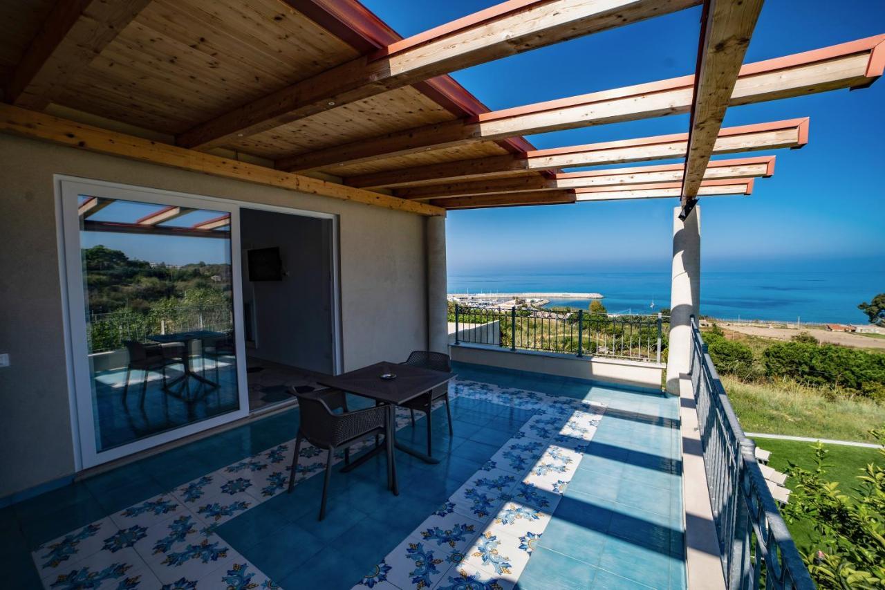 Residence New Paradise Тропеа Екстер'єр фото