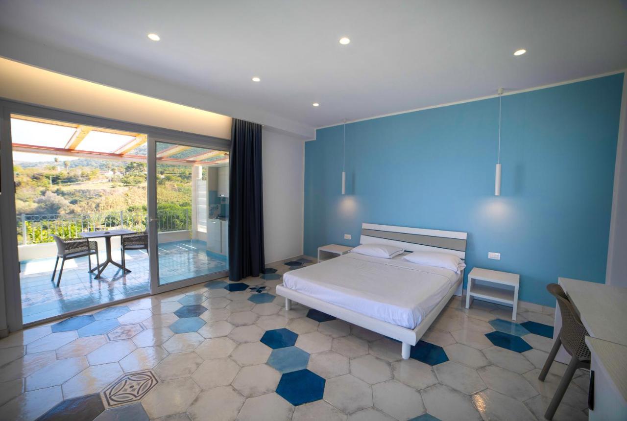 Residence New Paradise Тропеа Екстер'єр фото