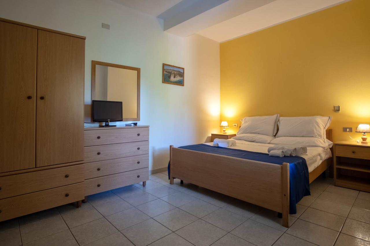Residence New Paradise Тропеа Екстер'єр фото